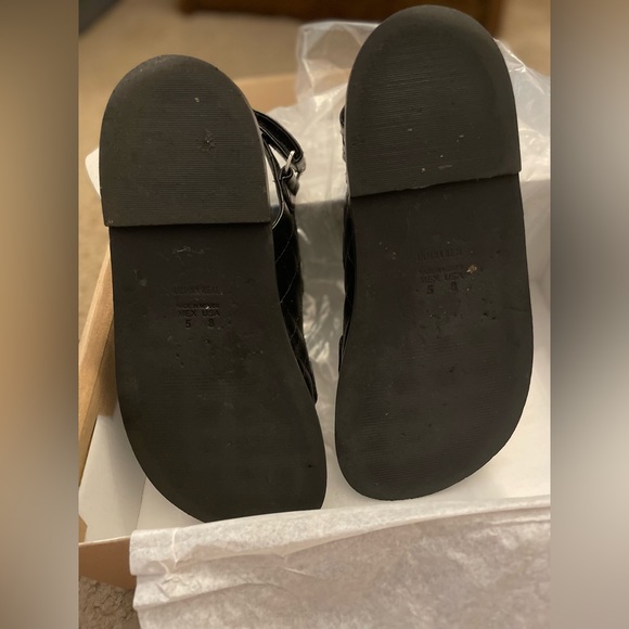 Chunky Leather Sandals - Picture 12 of 13